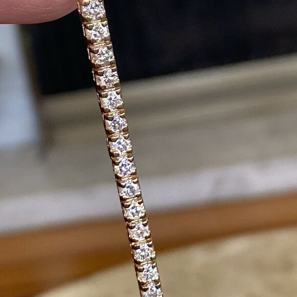 5.10 Carat Diamond Tennis Bracelet 14K Yellow Gold $17,000 Appraisal - Picture 5 of 12